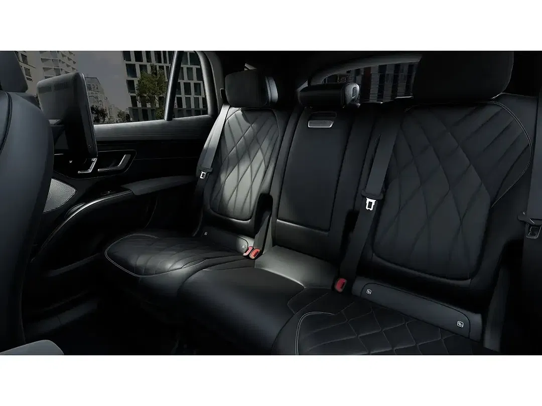 Mercedes-Benz EQS SUV 580 AMG - Thumbnail 13