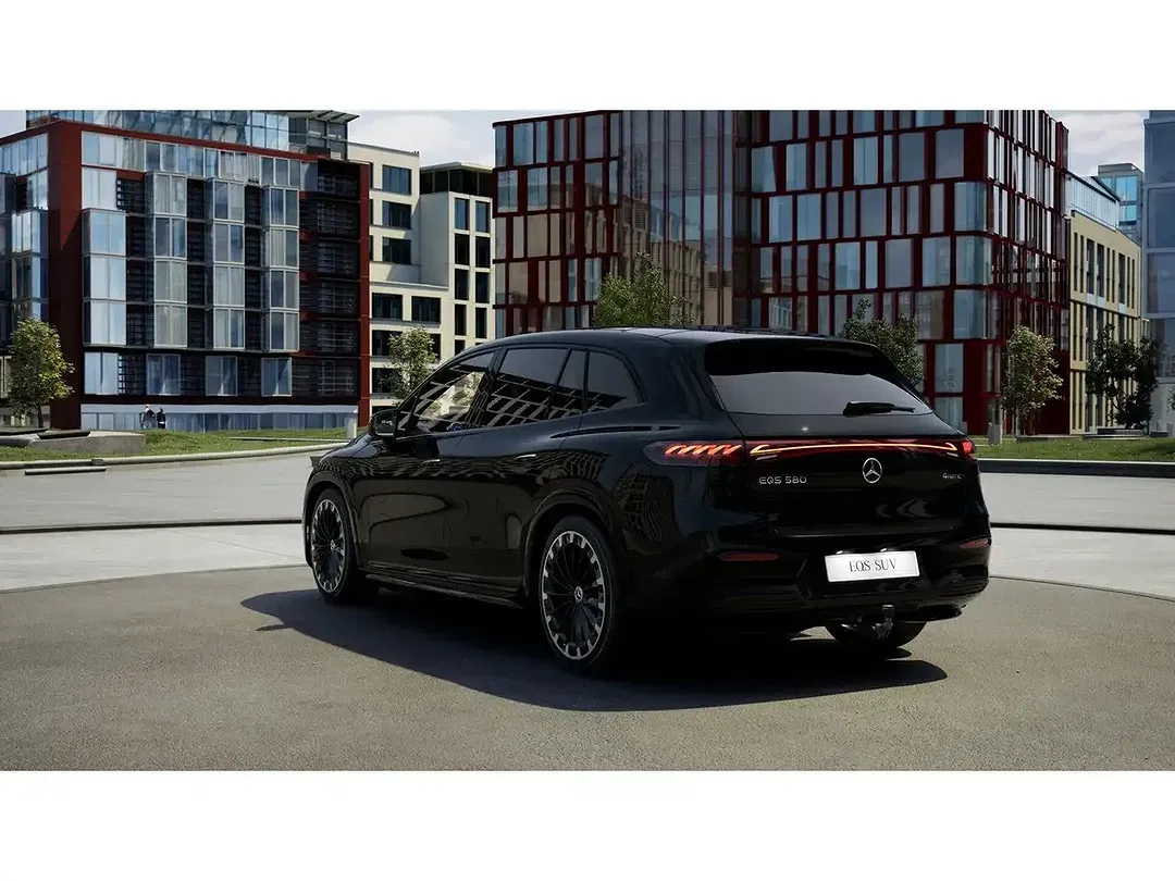 Mercedes-Benz EQS SUV 580 AMG - Thumbnail 4