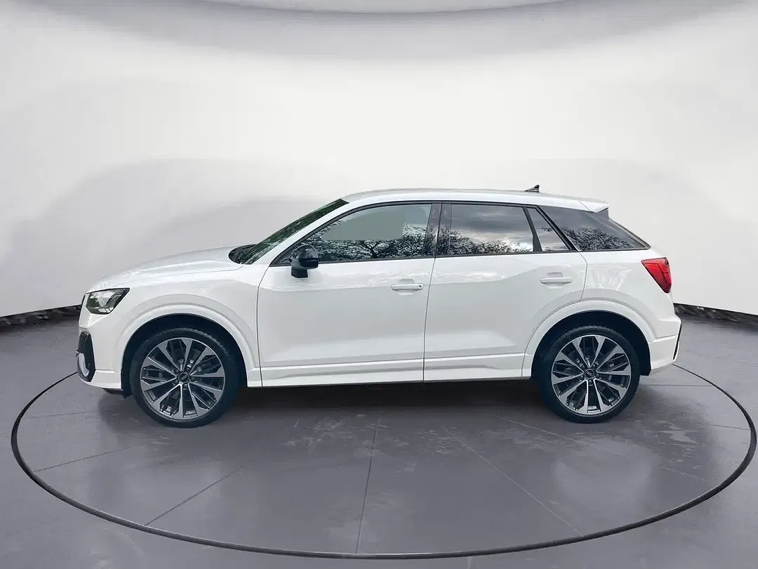 Audi SQ2 TFSI S tronic - Thumbnail 3