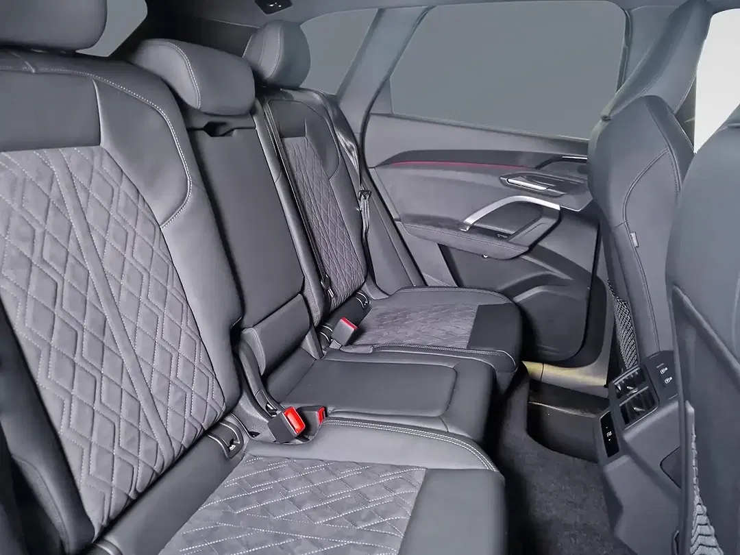 Audi Q5 TDI S tronic quattro - Thumbnail 11
