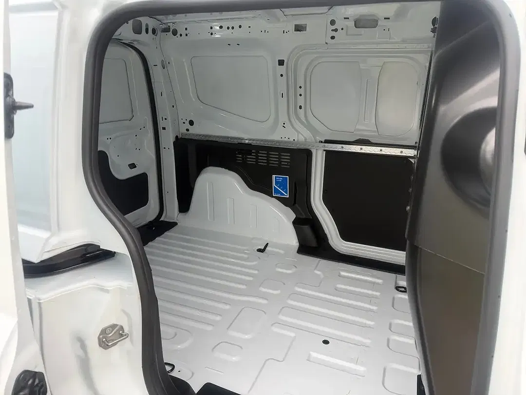 Ford Transit Courier EcoBlue Trend - Thumbnail 11