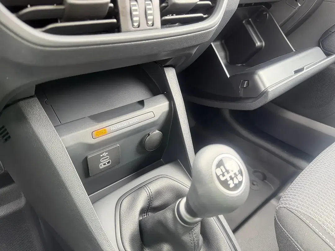 Ford Transit Courier EcoBlue Trend - Thumbnail 19