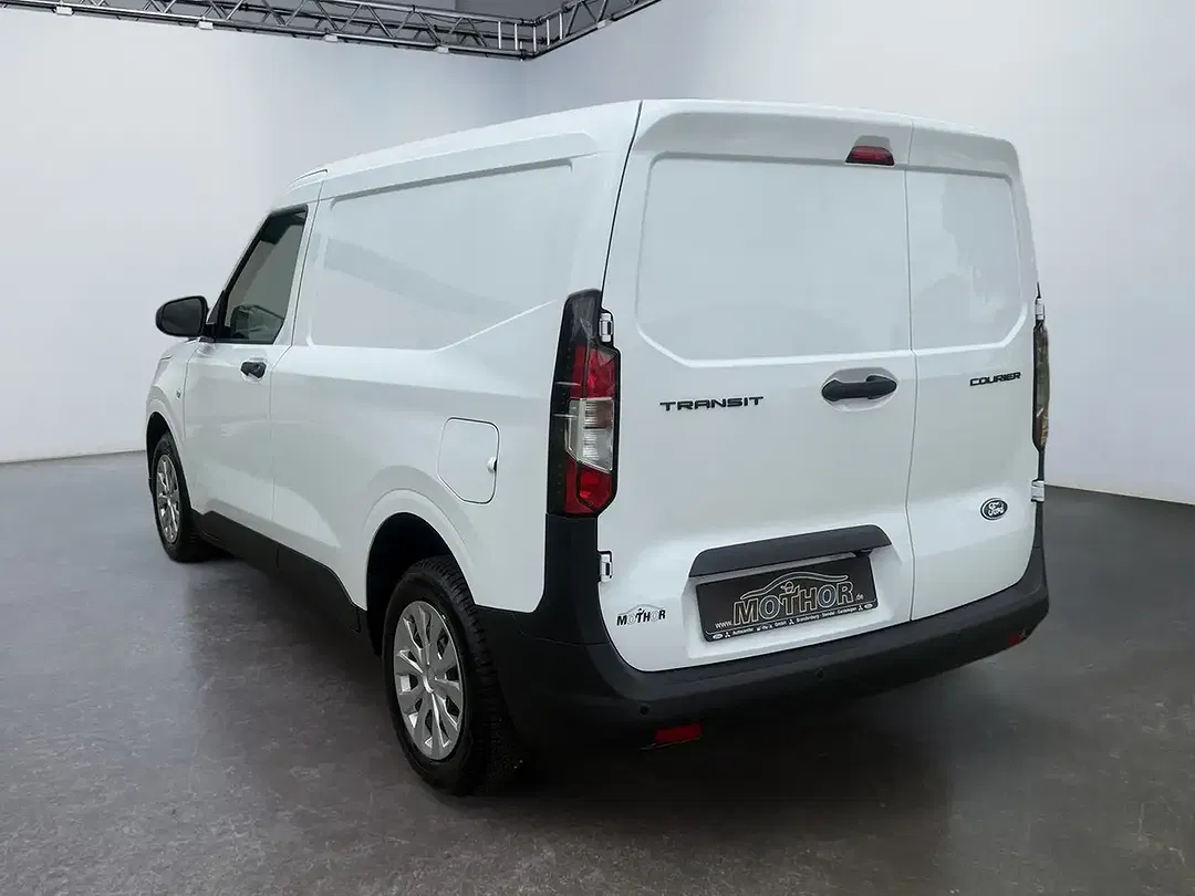 Ford Transit Courier EcoBlue Trend - Thumbnail 4