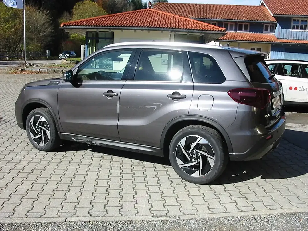 Suzuki Vitara AUT AllGrip - Thumbnail 10