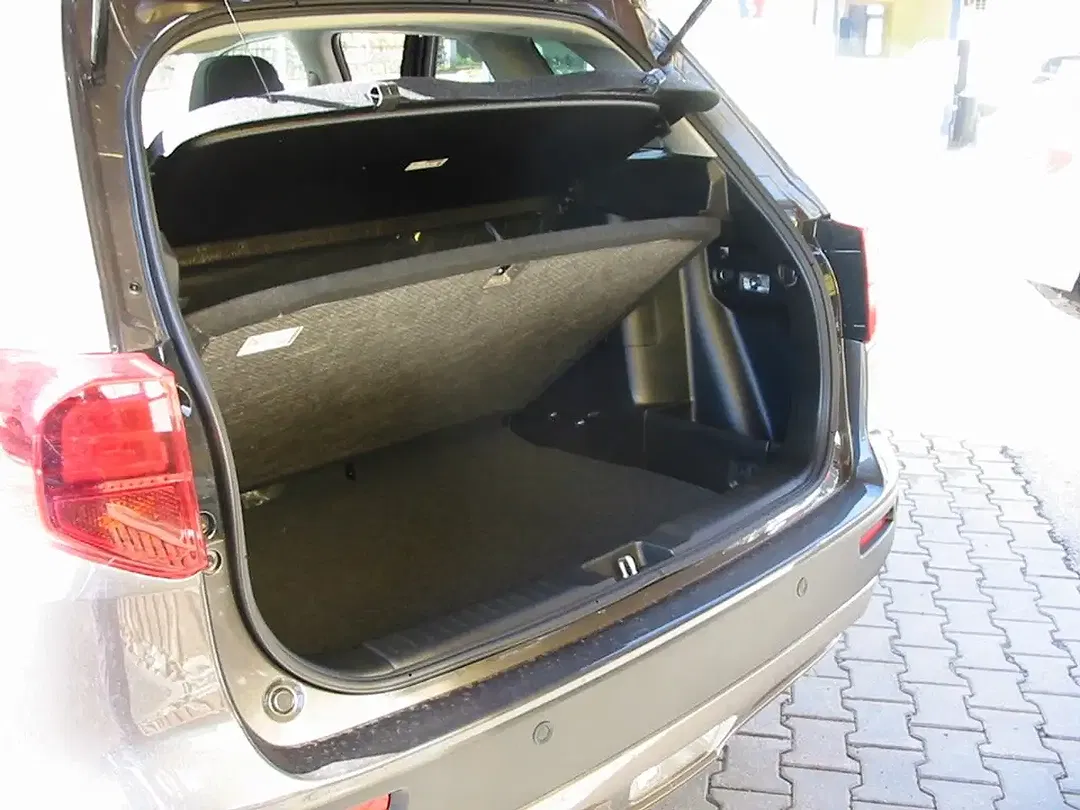 Suzuki Vitara AUT AllGrip - foto 30