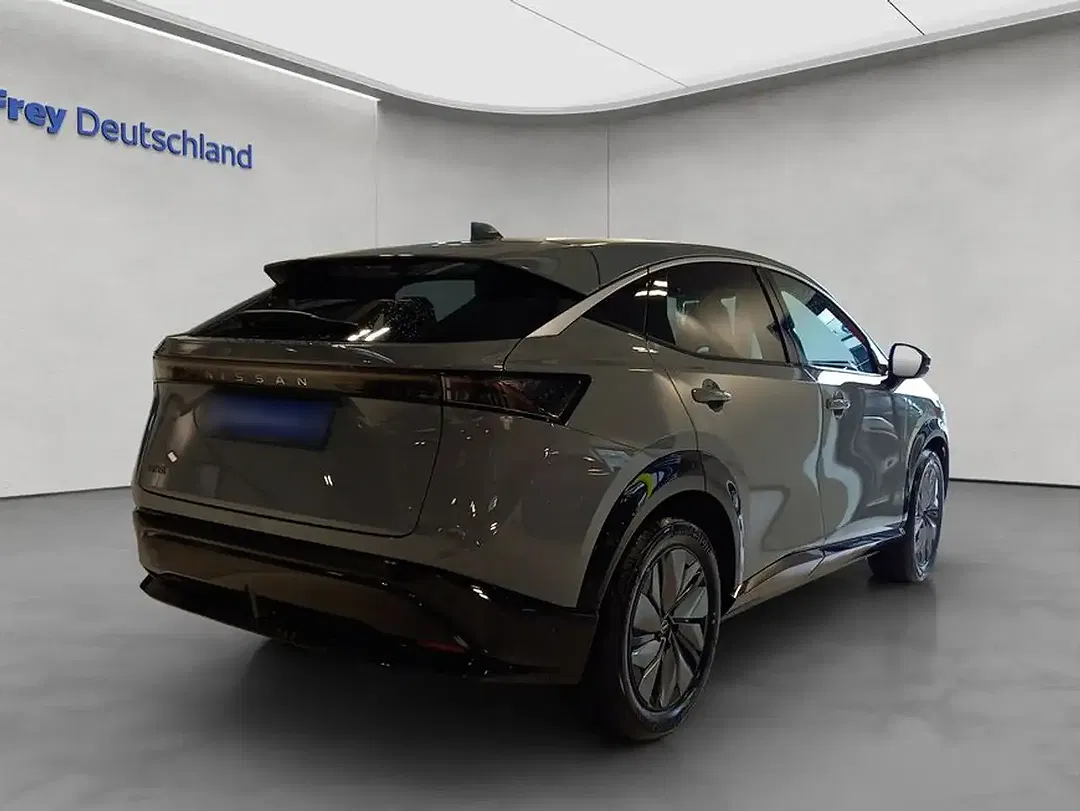 Nissan Ariya Evolve - Thumbnail 5