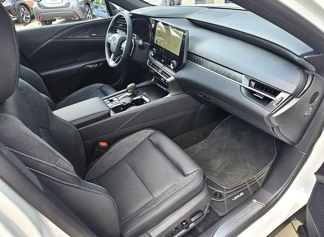 Lexus RX 450h 450h+ PHEV Luxury - Thumbnail 12
