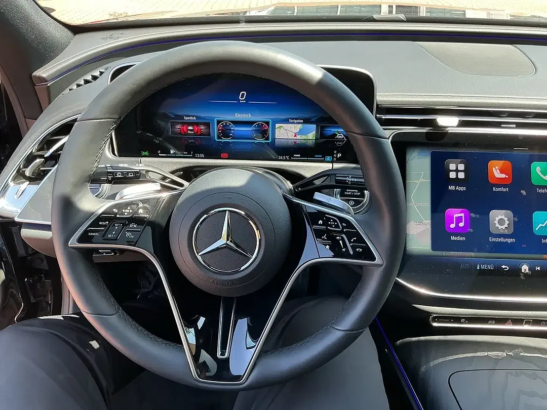 Mercedes-Benz E 220 4MATIC - Thumbnail 12