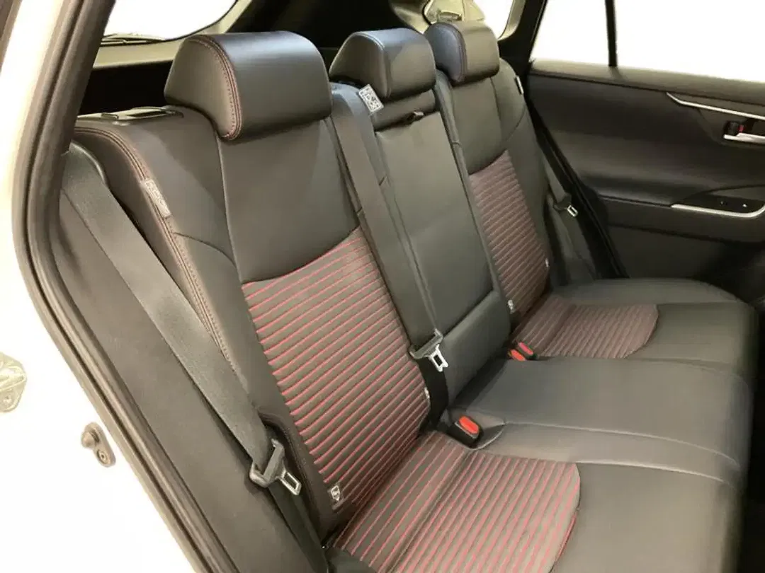 Toyota RAV 4 PHEV Premium Plus - Thumbnail 10