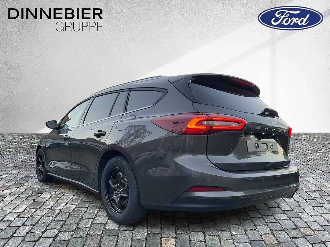 Ford Focus Titanium Edition - Thumbnail 2