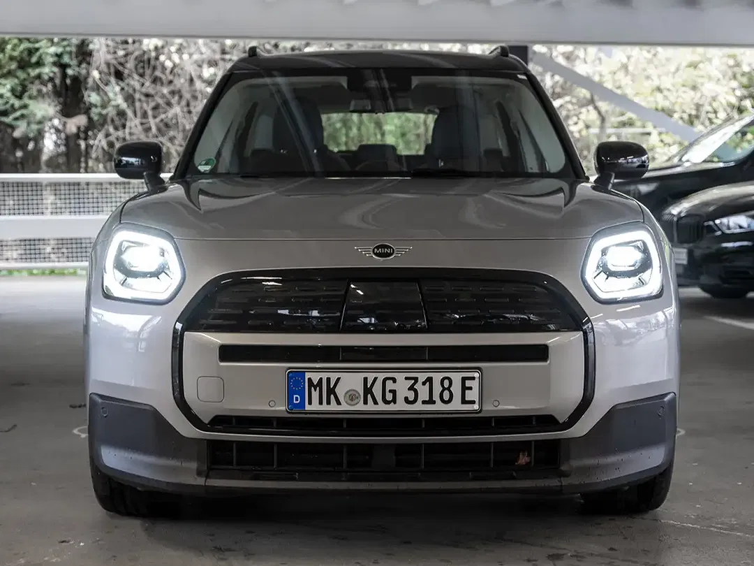 MINI Cooper Countryman - Thumbnail 4