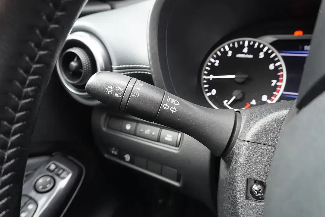 Nissan Juke 1.0 DCT N-Connecta - Thumbnail 13