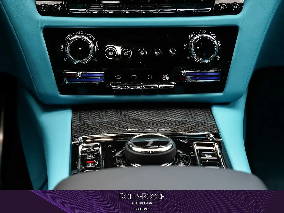 Rolls-Royce Ghost Black Badge - Thumbnail 14