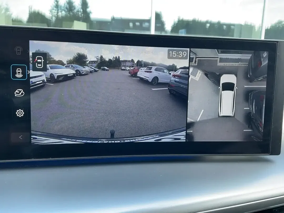 Hyundai IONIQ 4WD UNIQ - Thumbnail 11