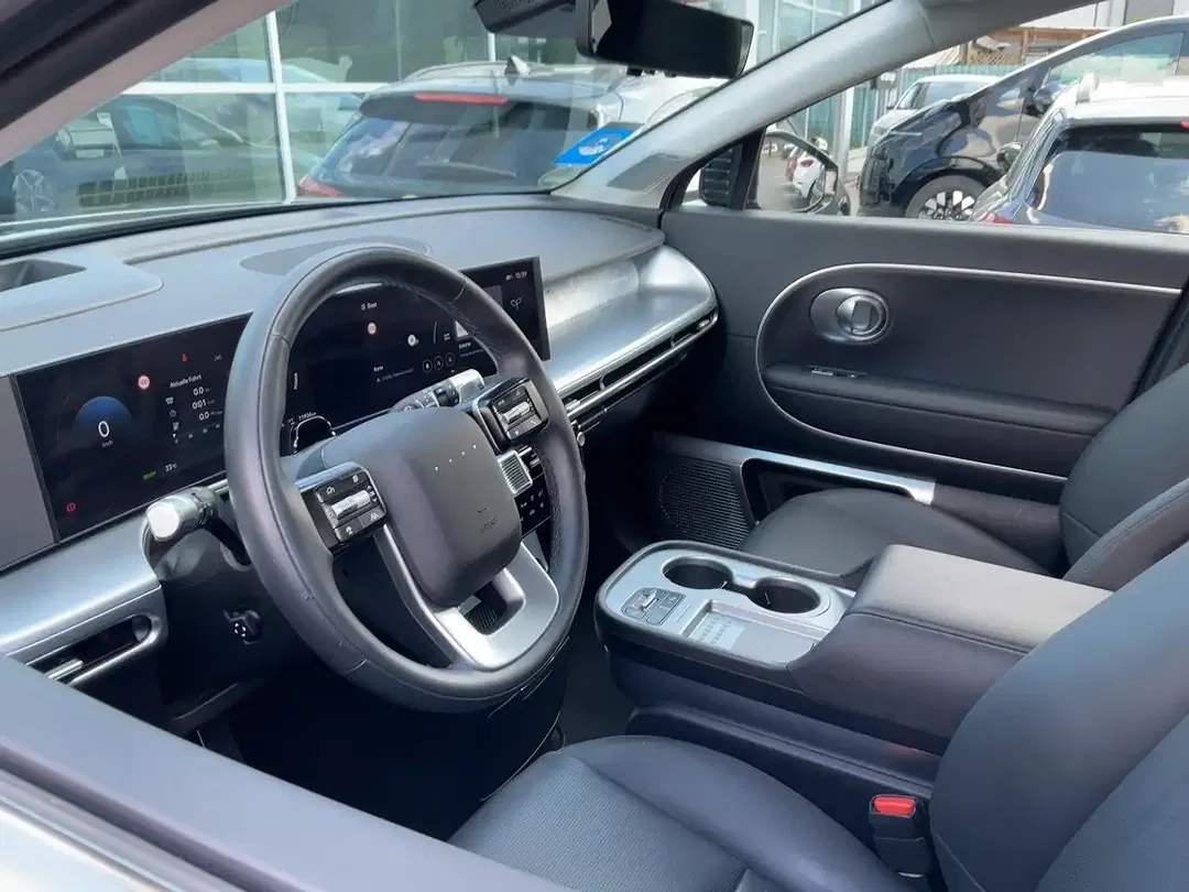 Hyundai IONIQ 4WD UNIQ - Thumbnail 14