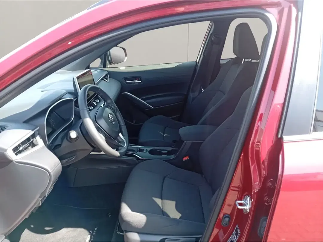 Toyota Corolla Cross - Thumbnail 10