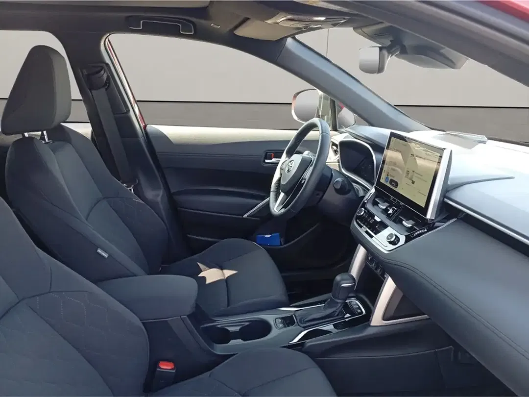 Toyota Corolla Cross - Thumbnail 11