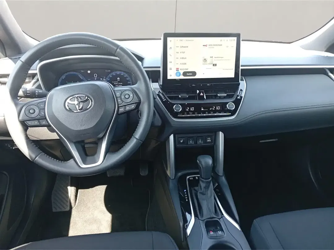 Toyota Corolla Cross - Thumbnail 12