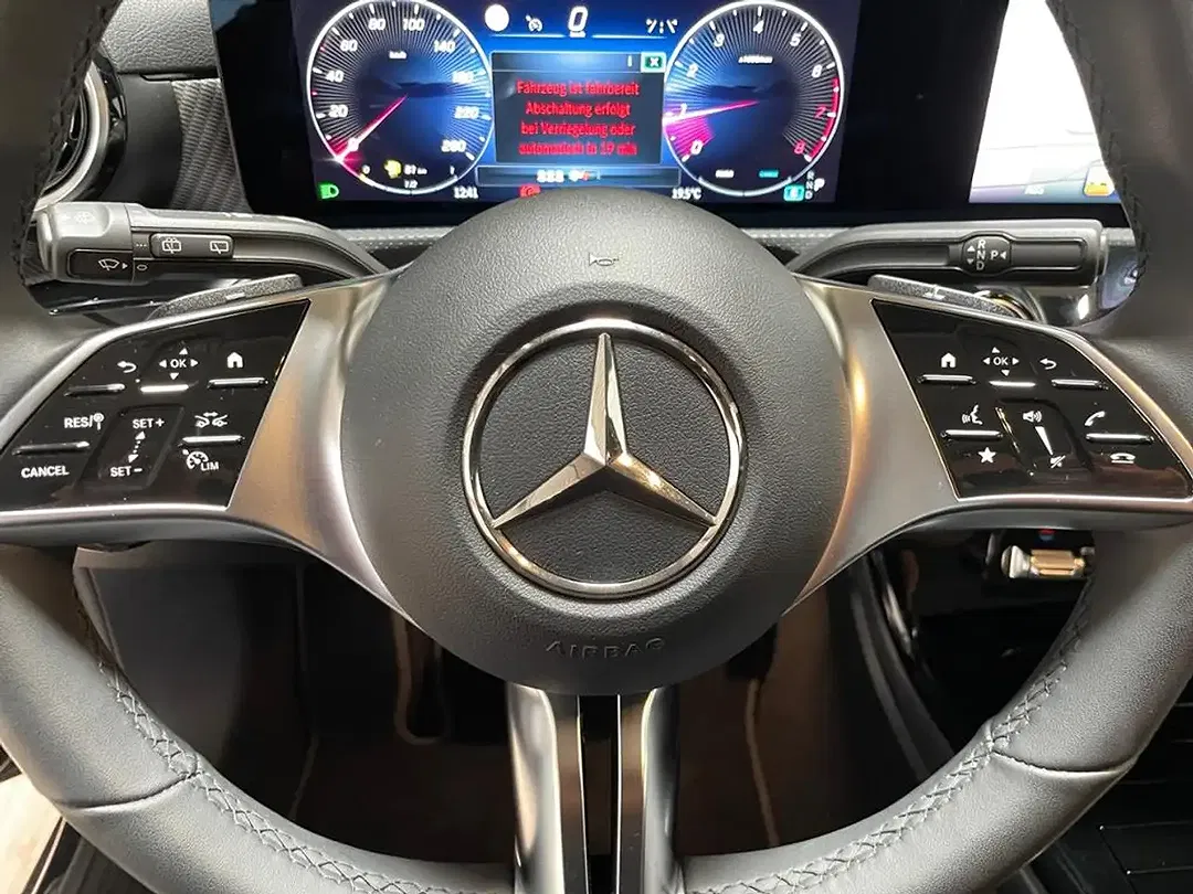 Mercedes-Benz A 200 MBUX Progressive - Thumbnail 11