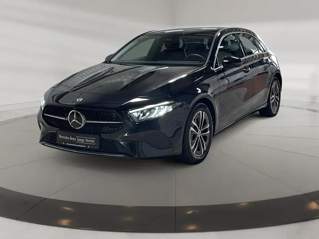 Mercedes-Benz A 200 MBUX Progressive - Thumbnail 1