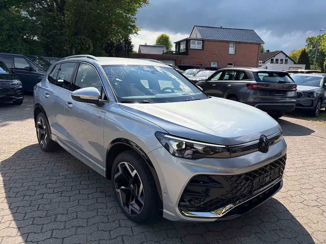 Volkswagen Tiguan 1.5 eTSI R-Line - Afbeelding 1