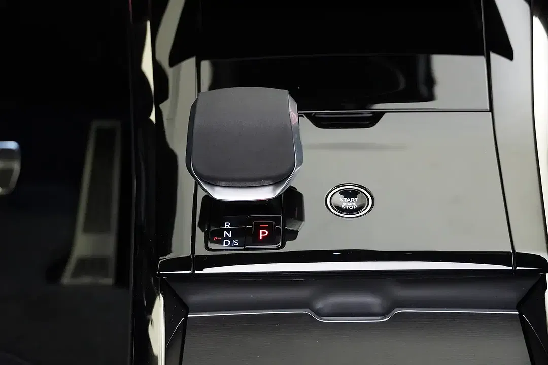 Land Rover Range Rover Sport 3.0 PHEV SWB Dynamic SE - Thumbnail 19