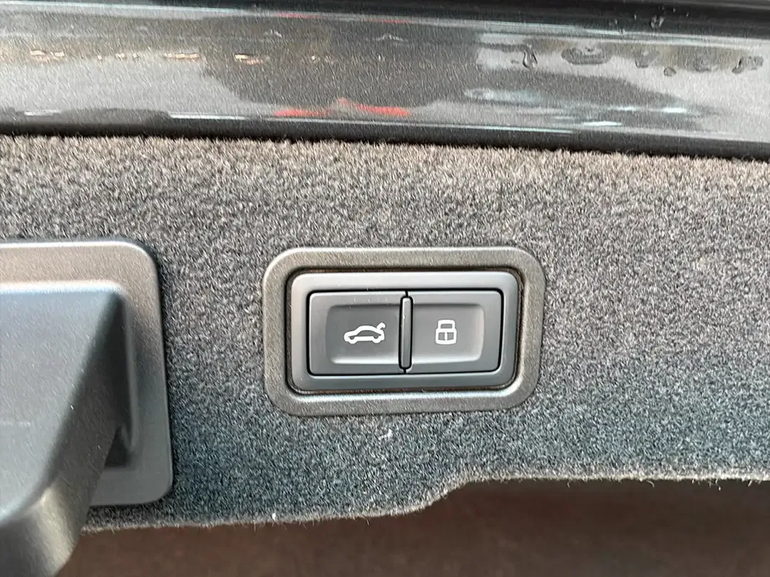 Audi A8 60 TFSI e quattro - Thumbnail 14