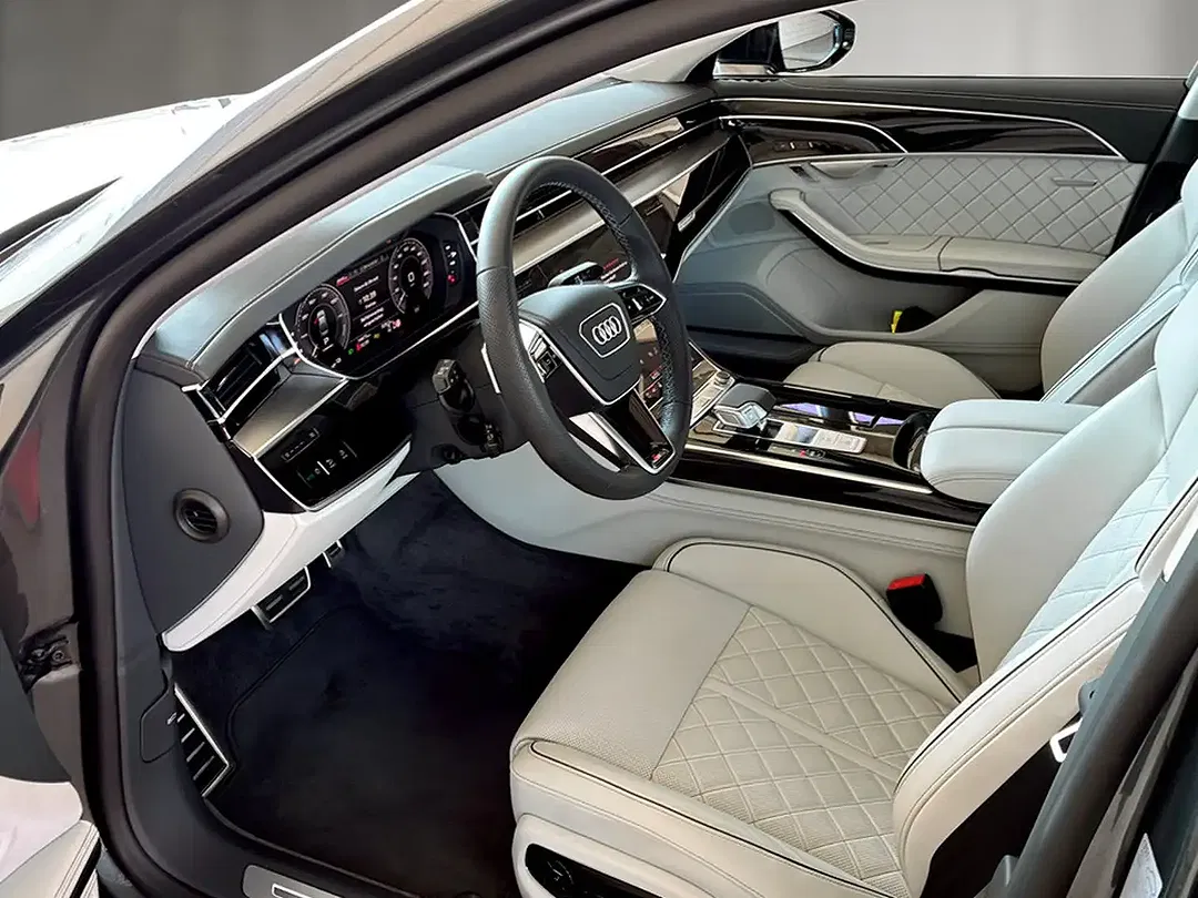 Audi A8 60 TFSI e quattro - Thumbnail 7