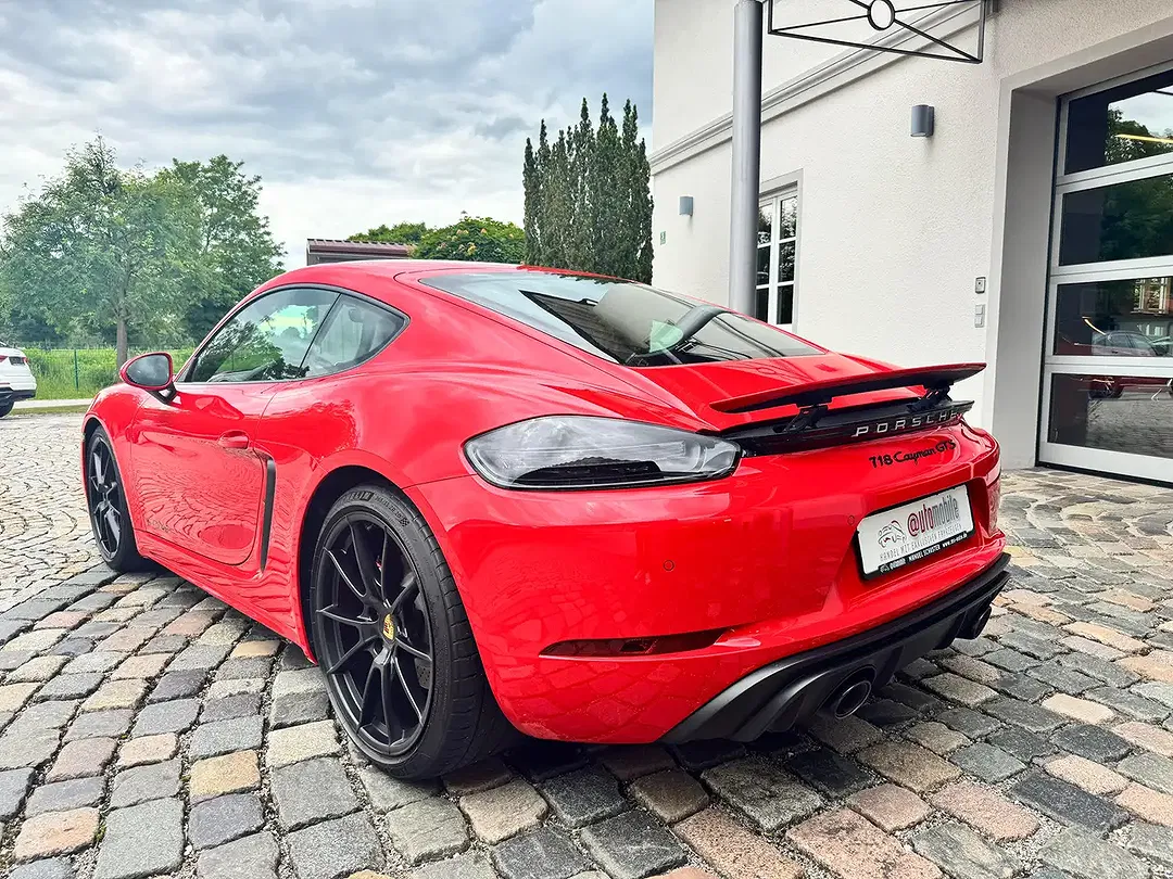 Porsche Cayman - Thumbnail 4