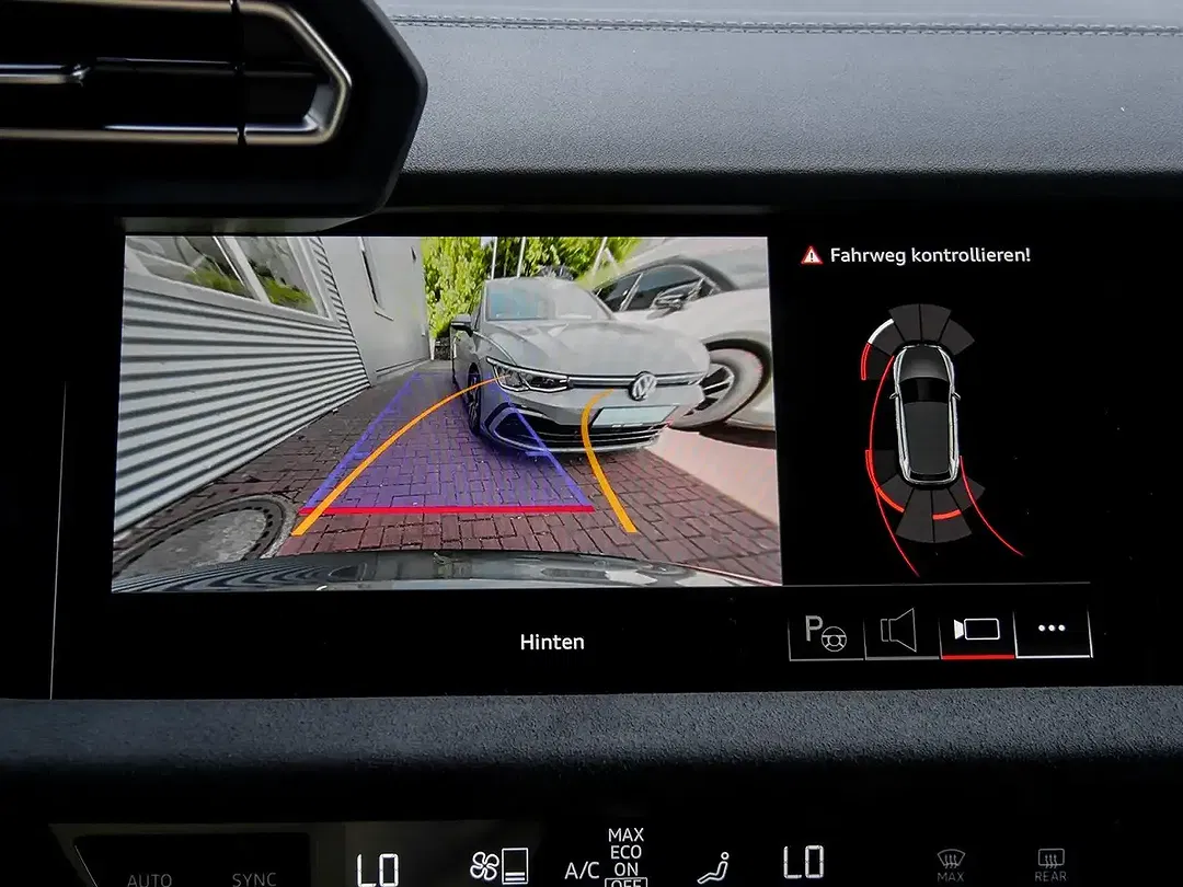 Audi A3 TFSI S tronic S line - Thumbnail 11