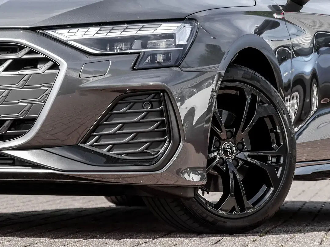 Audi A3 TFSI S tronic S line - Thumbnail 6