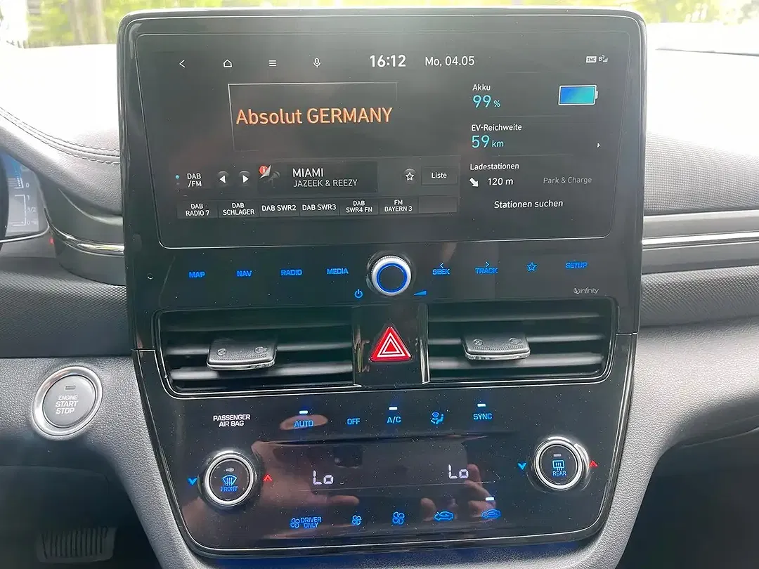 Hyundai IONIQ PHEV Hybrid Style - Thumbnail 14