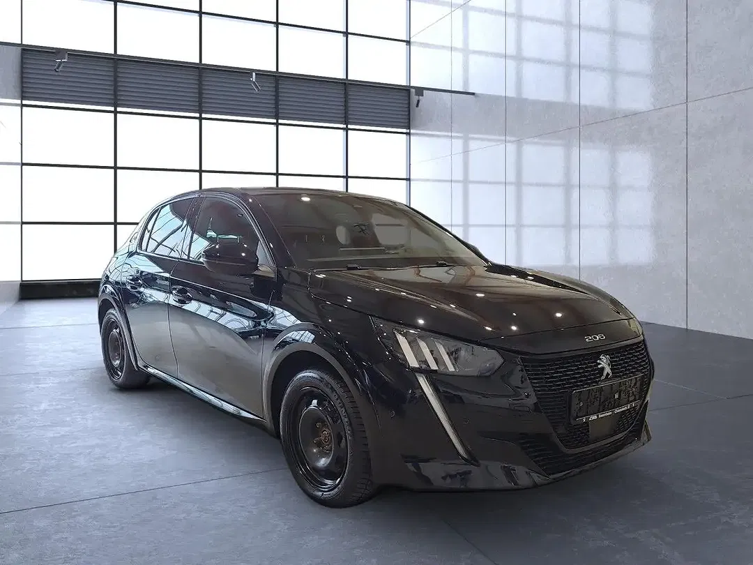 Peugeot 208 GT - Thumbnail 5