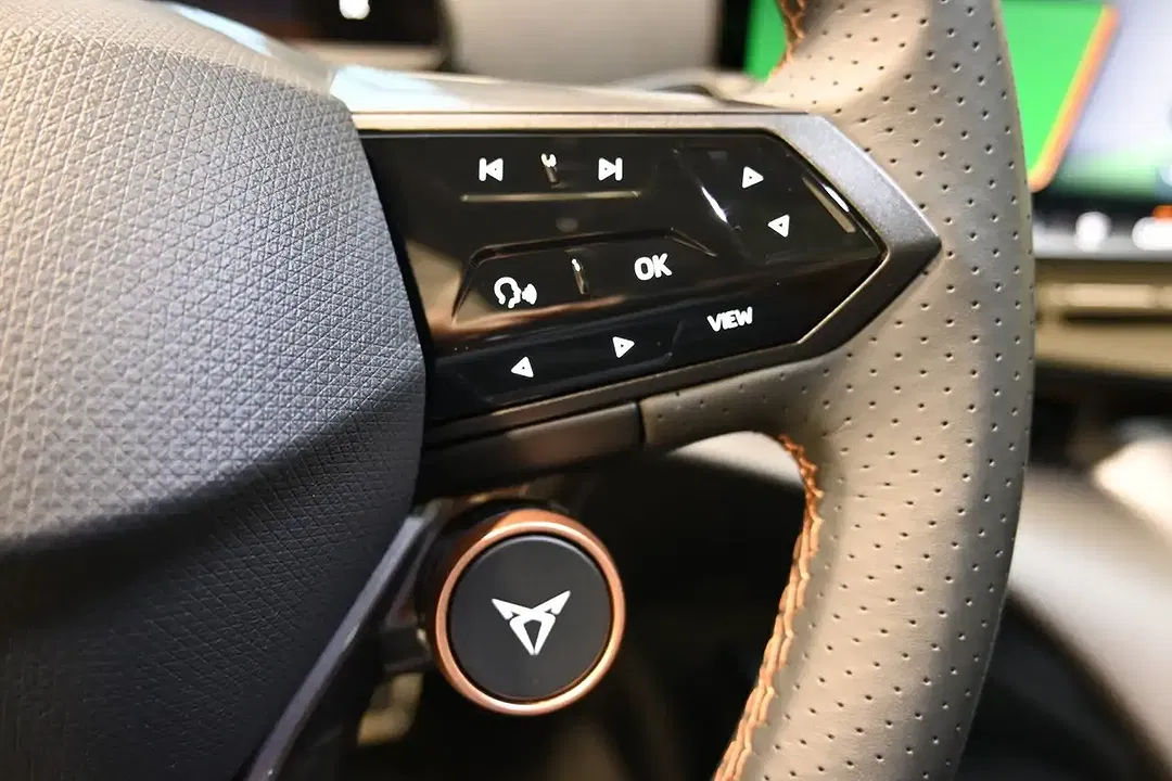 CUPRA Tavascan 4Drive VZ - Thumbnail 5