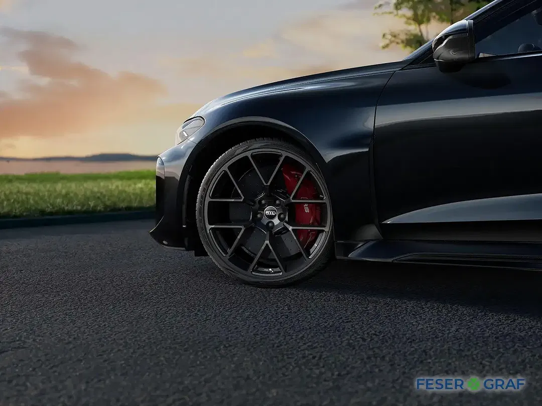 Audi RS5 Pro - Thumbnail 6