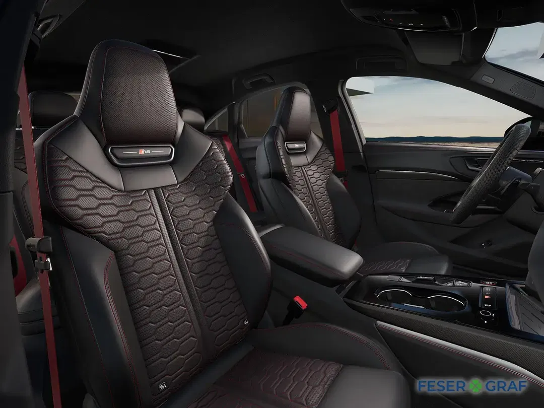 Audi RS5 Pro - Thumbnail 8