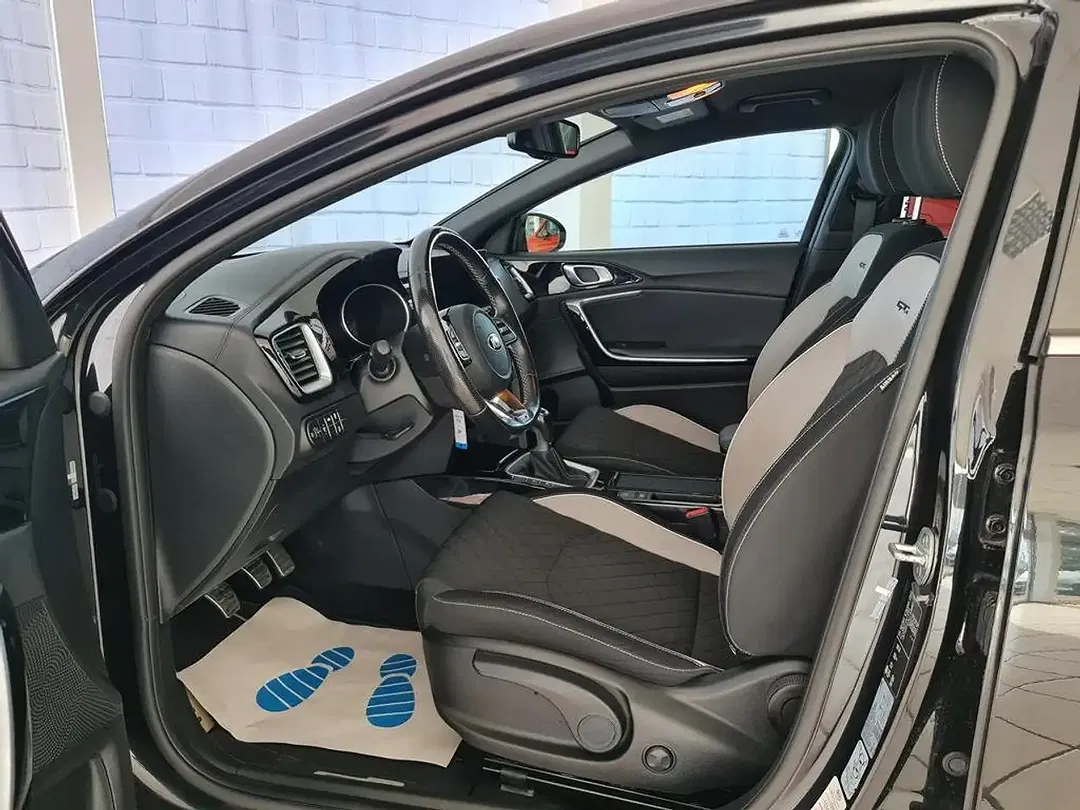 Kia ProCeed / pro_cee'd GT-Line - Thumbnail 9