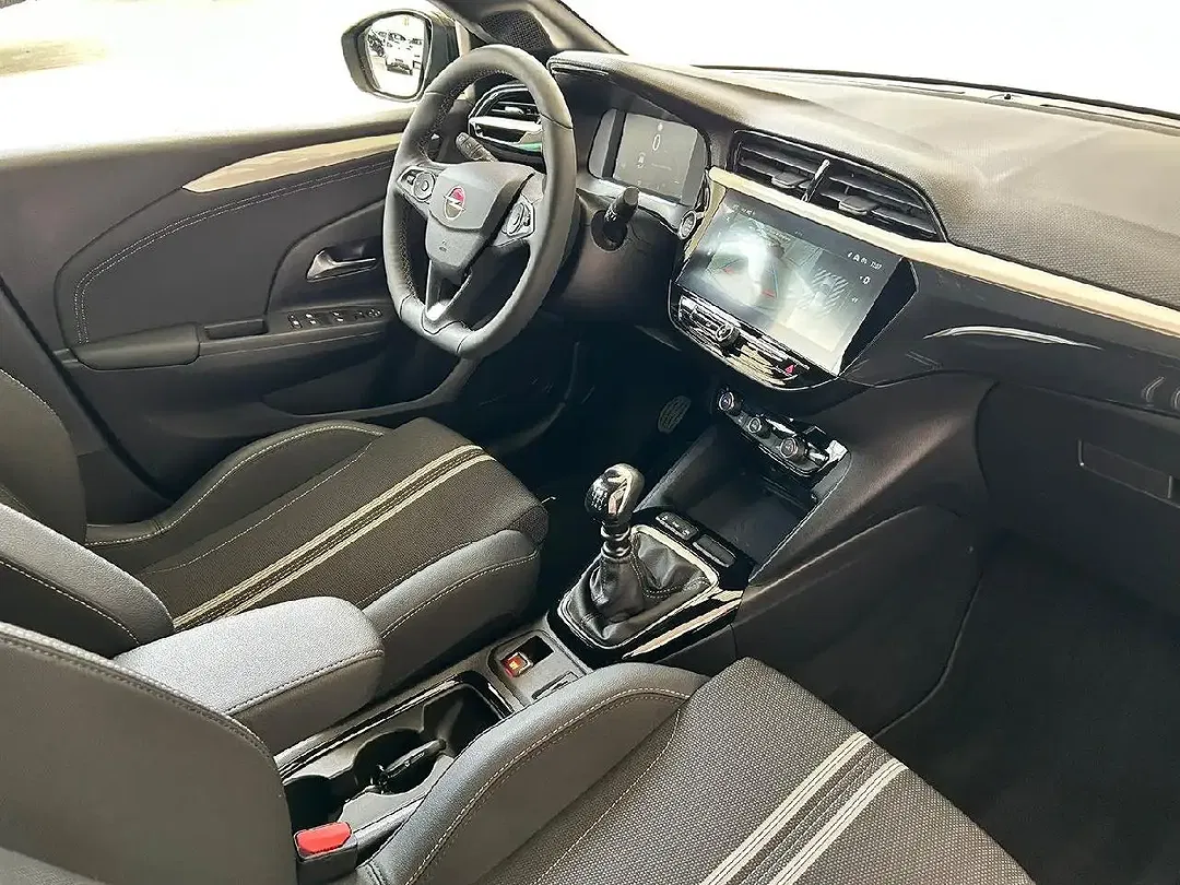 Opel Corsa GS Line - Thumbnail 13