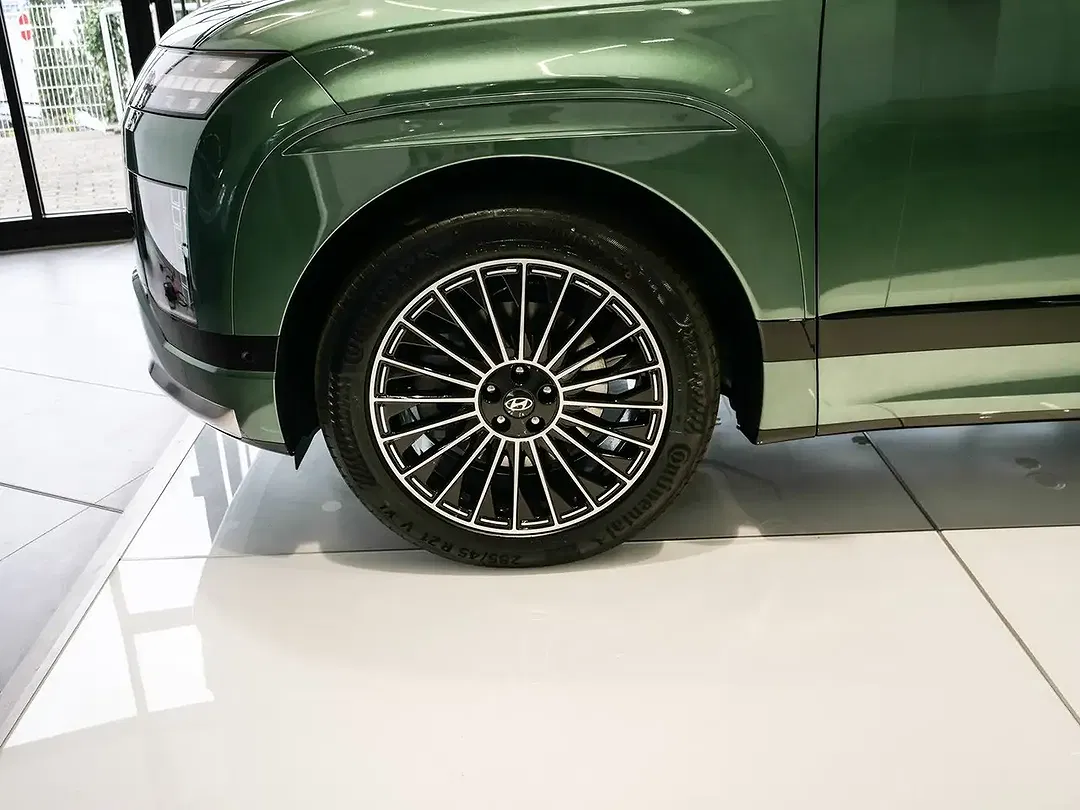Hyundai IONIQ 9 UNIQ - Thumbnail 6