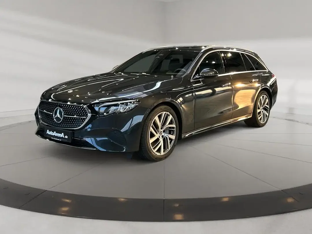 Mercedes-Benz E 300 4MATIC MBUX Avantgarde - Afbeelding 1