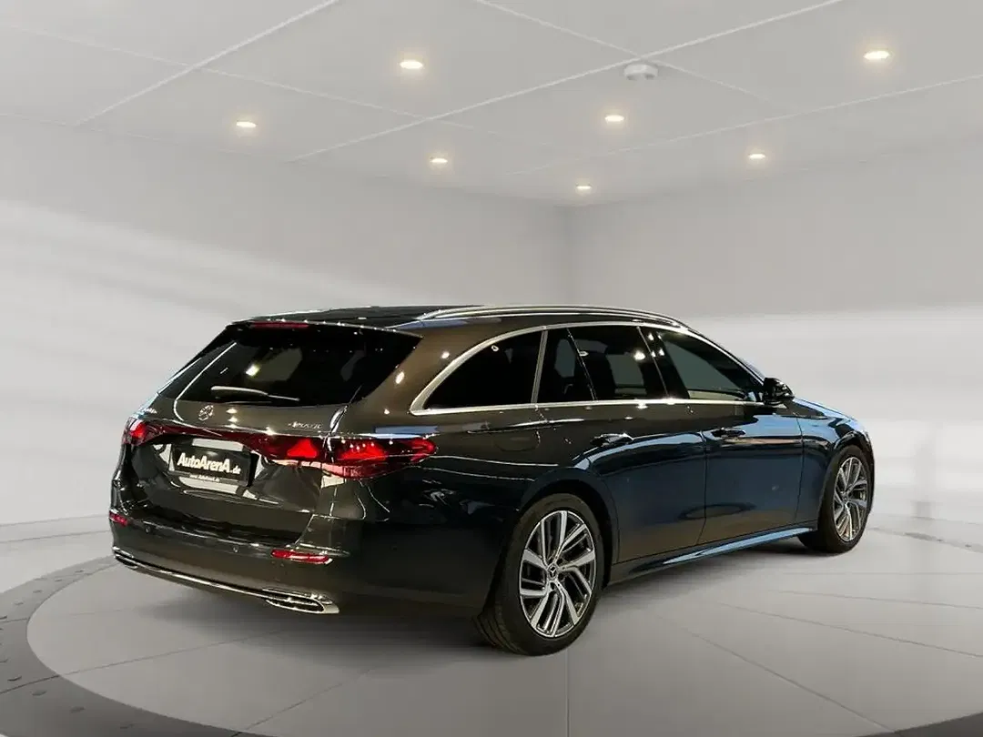 Mercedes-Benz E 300 4MATIC MBUX Avantgarde - Thumbnail 3