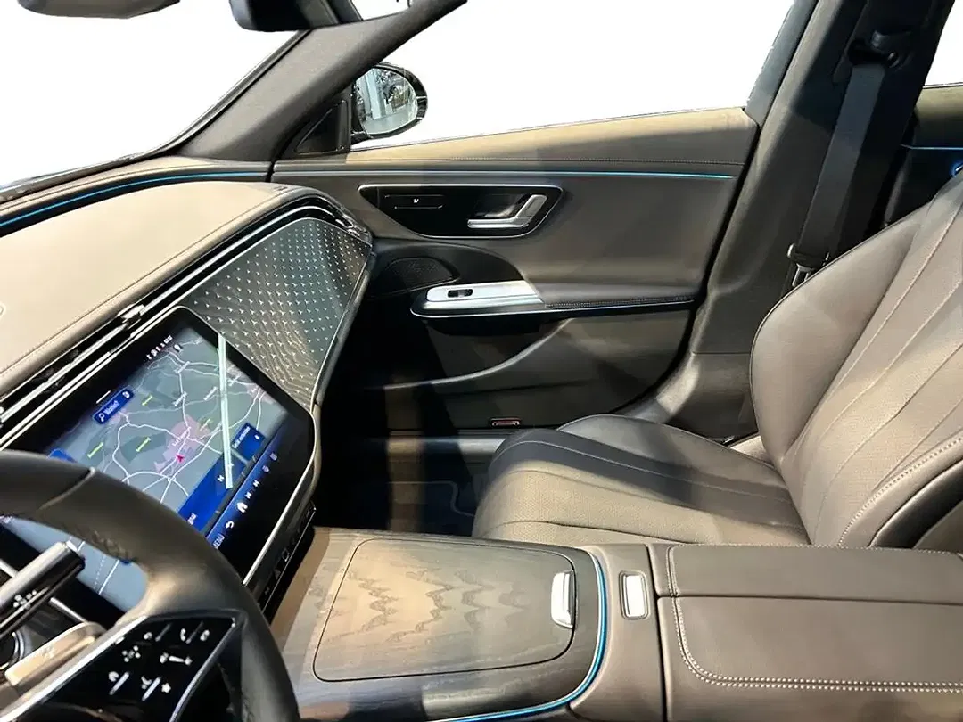 Mercedes-Benz E 300 4MATIC MBUX Avantgarde - Thumbnail 5