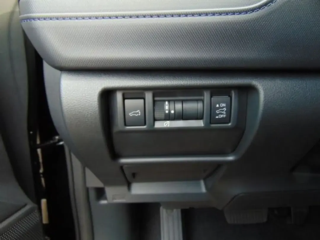 Subaru Forester 2.0 Lineartronic AWD Exclusive - Thumbnail 13