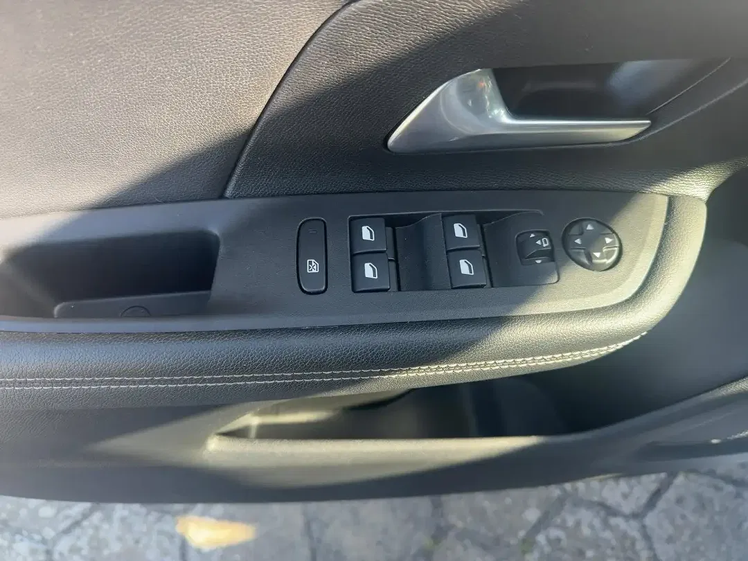 Opel Mokka 1.2 Turbo GS Line - Thumbnail 13