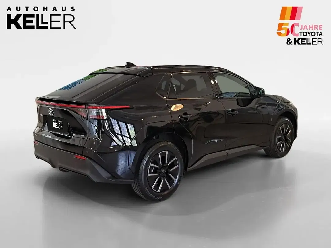 Toyota bZ4X Teamplayer - Thumbnail 5