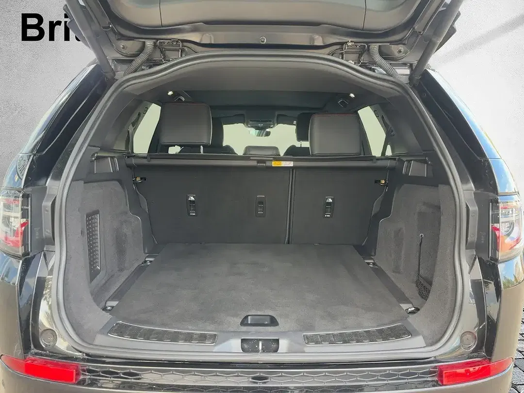 Land Rover Discovery Sport P300e R-Dynamic SE - Thumbnail 7