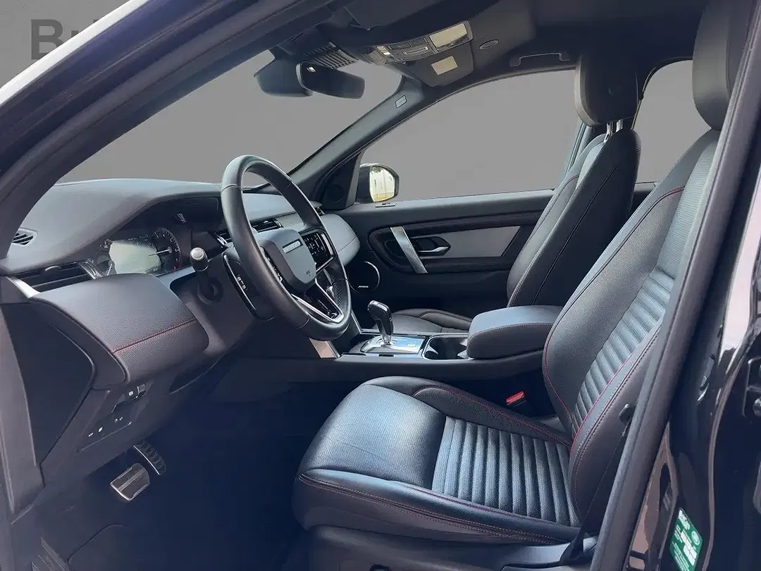 Land Rover Discovery Sport P300e R-Dynamic SE - Thumbnail 8