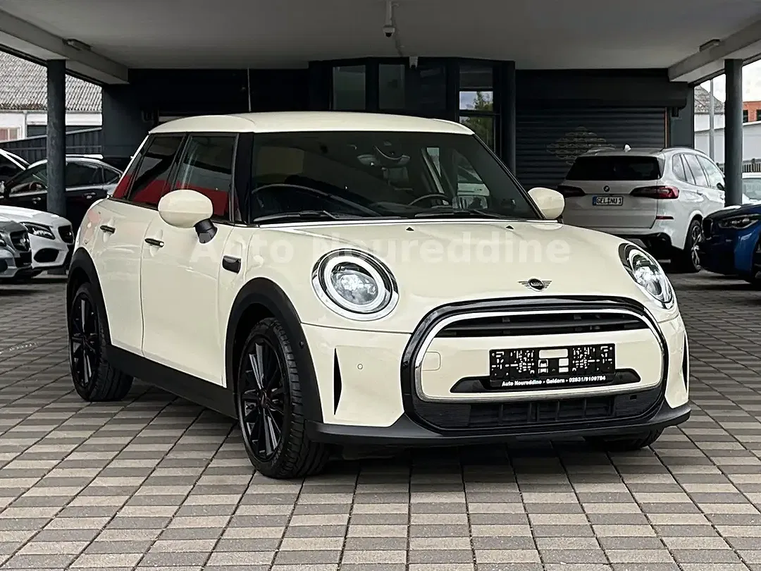 MINI One AUT Facelift - foto 1