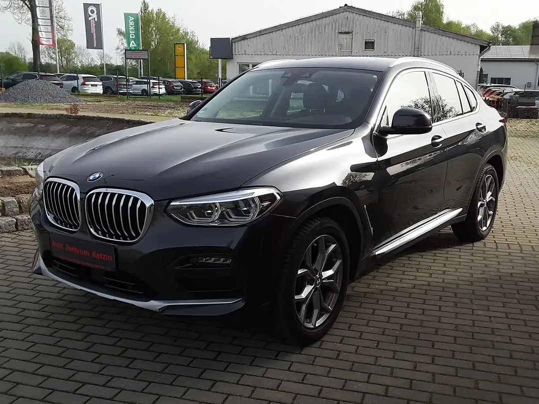 BMW X4 xDrive xLine - foto 1
