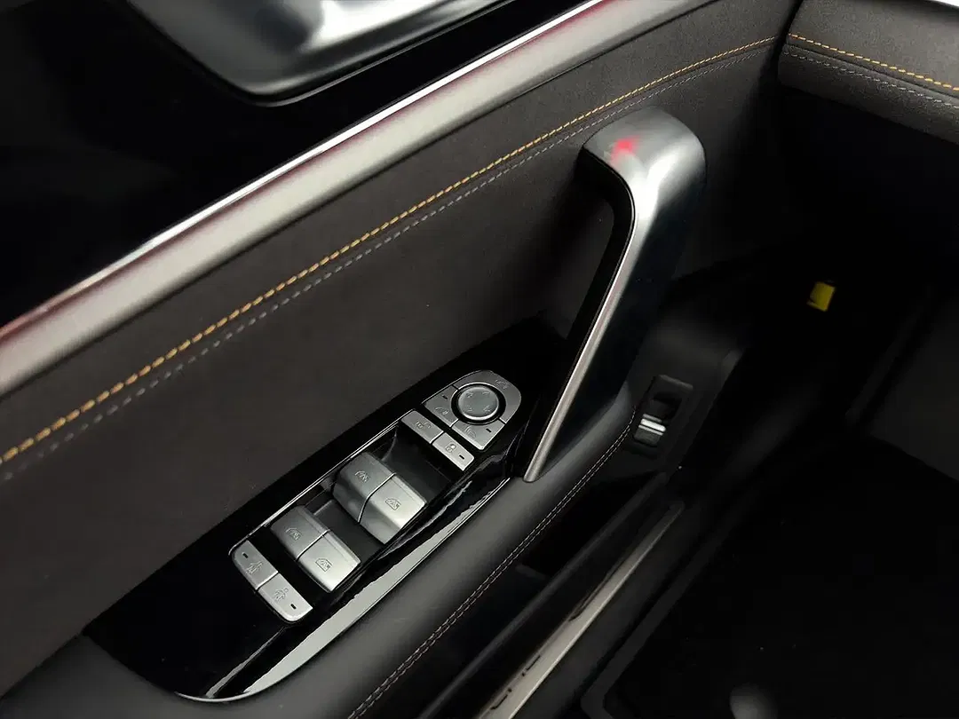 BYD Tang Flagship - Thumbnail 11